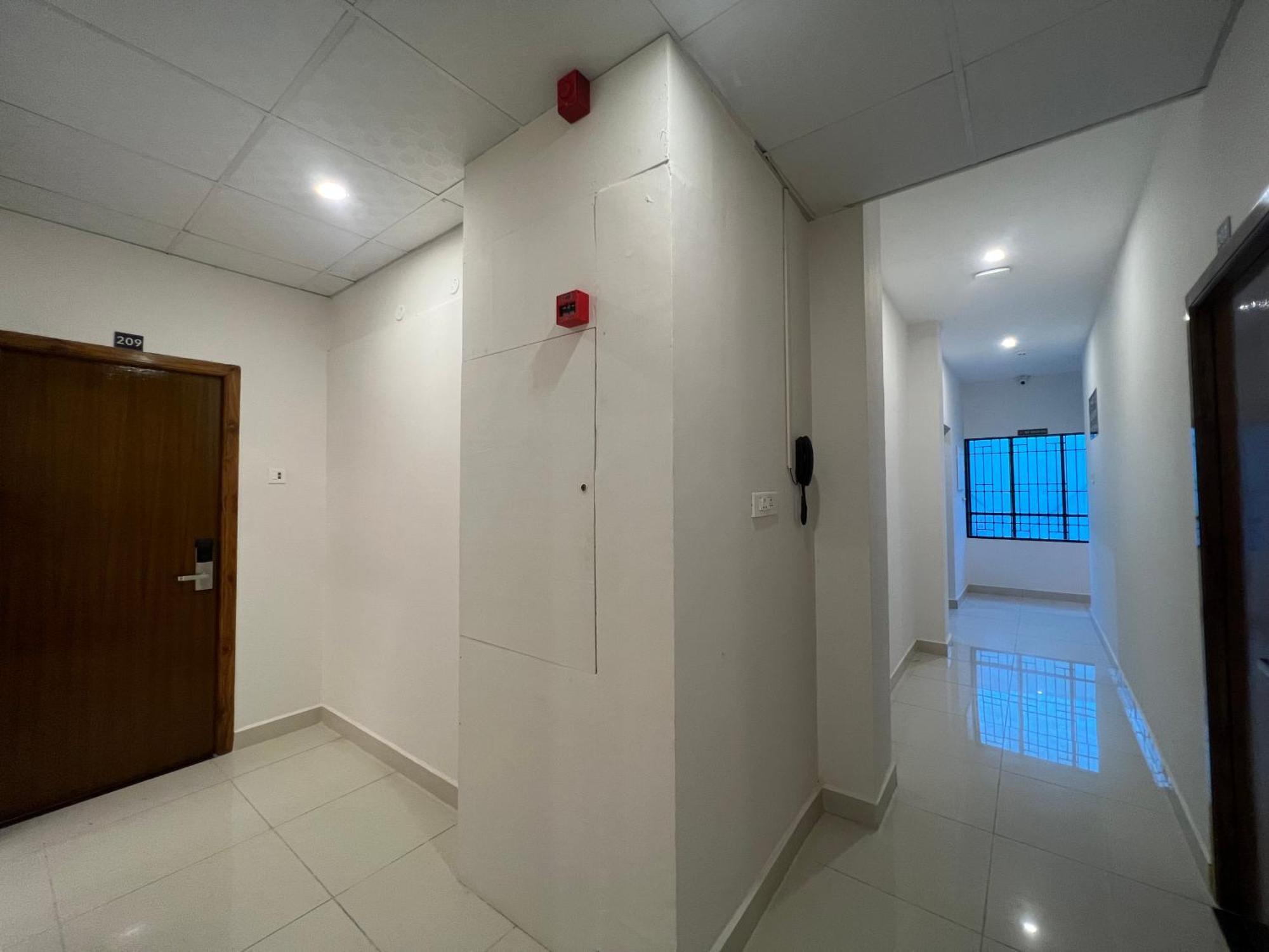 Le Hotel Host Tiruchirappalli エクステリア 写真
